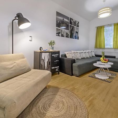 Charming & Cozy Apartment In Downtown Ζάγκρεμπ Εξωτερικό φωτογραφία